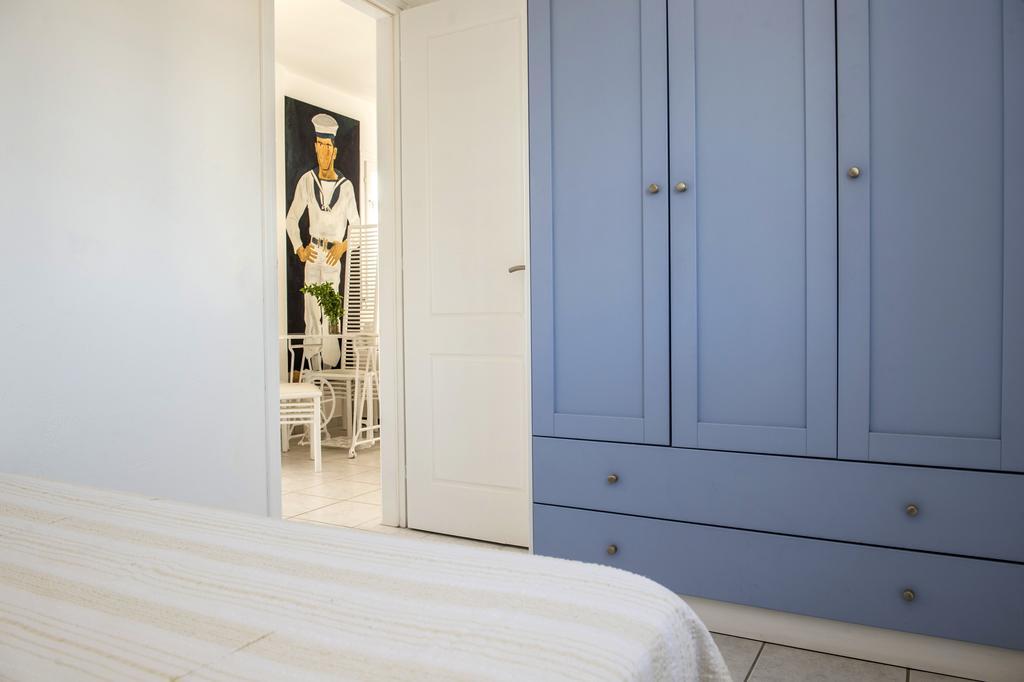 Aiolos Home With Private Veranda And Amazing Sea Views, Paros Piso Livadi Zewnętrze zdjęcie