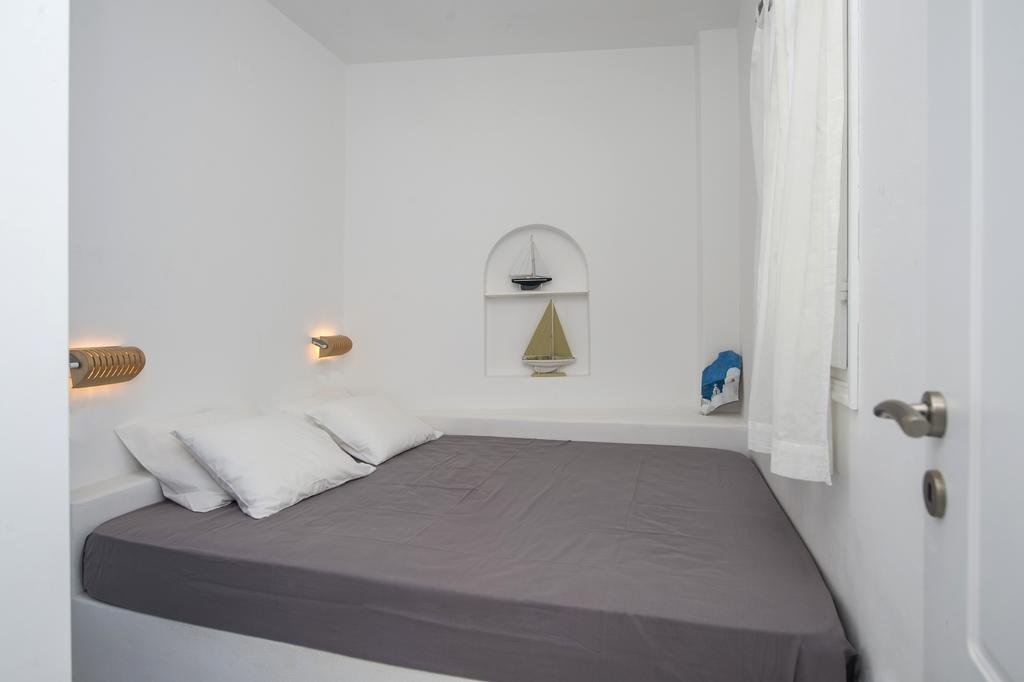 Aiolos Home With Private Veranda And Amazing Sea Views, Paros Piso Livadi Zewnętrze zdjęcie
