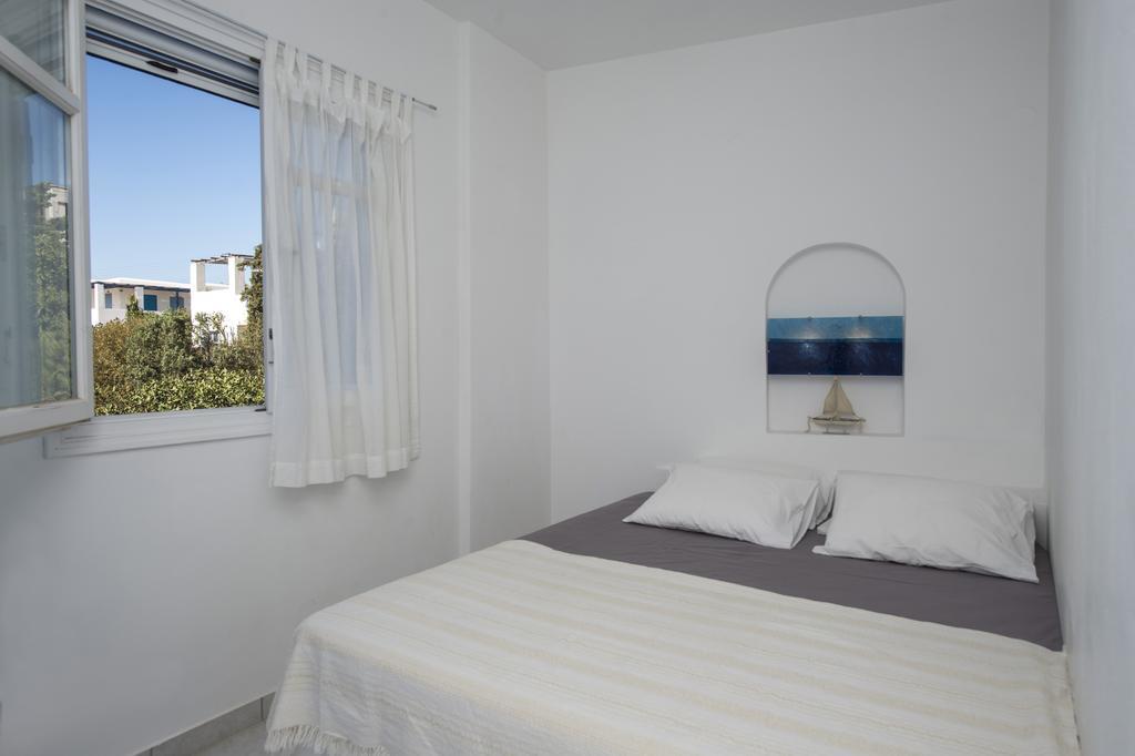 Aiolos Home With Private Veranda And Amazing Sea Views, Paros Piso Livadi Zewnętrze zdjęcie